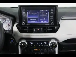 Toyota RAV4 2022 AWD XLE Premium 4dr SUV