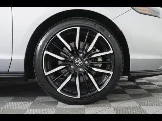 Honda Accord Hybrid 2024 Touring 4dr Sedan