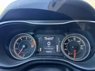 2020 Jeep Cherokee Altitude