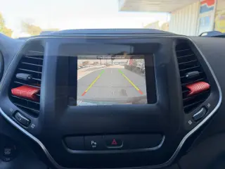 2020 Jeep Cherokee Altitude