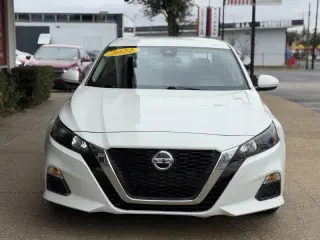 2022 Nissan Altima 2.5 S