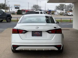 2022 Nissan Altima 2.5 S
