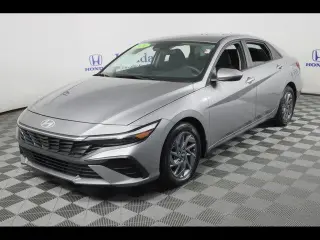 Hyundai ELANTRA 2024 SEL 4dr Sedan