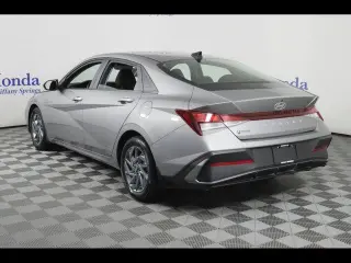 Hyundai ELANTRA 2024 SEL 4dr Sedan