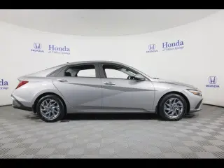 Hyundai ELANTRA 2024 SEL 4dr Sedan