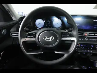 Hyundai ELANTRA 2024 SEL 4dr Sedan