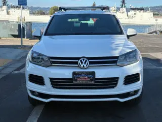2014 Volkswagen Touareg R-Line
