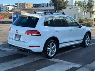 2014 Volkswagen Touareg R-Line