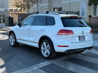 2014 Volkswagen Touareg R-Line
