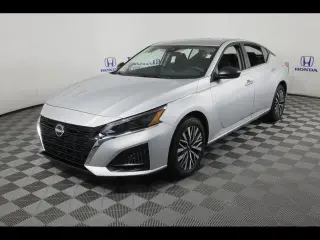 Nissan Altima 2025 AWD 2.5 SV 4dr Sedan