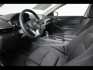 Nissan Altima 2025 AWD 2.5 SV 4dr Sedan