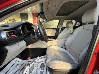 2020 Genesis G70 2.0T