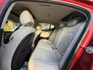 2020 Genesis G70 2.0T