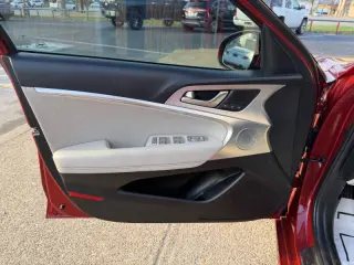 2020 Genesis G70 2.0T