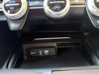 2020 Genesis G70 2.0T