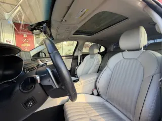 2020 Genesis G70 2.0T