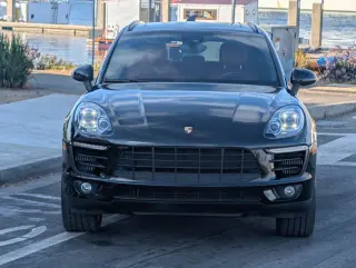 2018 Porsche Macan S