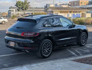 2018 Porsche Macan S