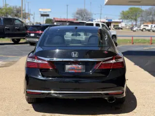 2017 Honda Accord EX