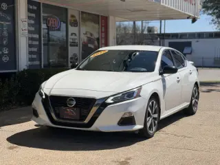 2020 Nissan Altima 2.5 SR