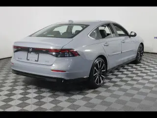 Honda Accord Hybrid 2025 Touring 4dr Sedan