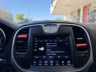 2019 Chrysler 300 Touring