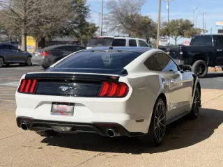 2019 Ford Mustang EcoBoost