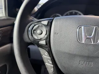 2017 Honda Accord EX-L V6 w/Navi w/Honda Sensing