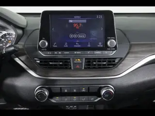 Nissan Altima 2025 AWD 2.5 SV 4dr Sedan