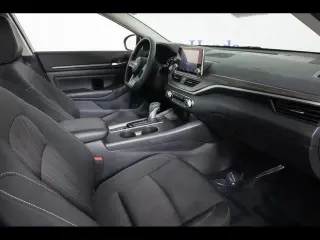 Nissan Altima 2025 AWD 2.5 SV 4dr Sedan