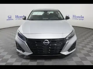 Nissan Altima 2025 AWD 2.5 SV 4dr Sedan