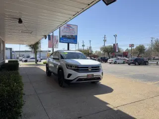 2021 Volkswagen Atlas Cross Sport V6 SE