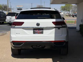 2021 Volkswagen Atlas Cross Sport V6 SE