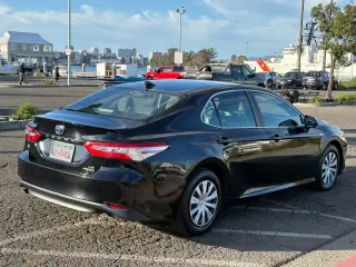 2020 Toyota Camry Hybrid LE