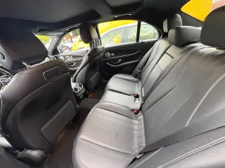 2019 Mercedes-Benz E 300 RWD Sedan