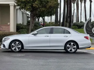 2019 Mercedes-Benz E 300 RWD Sedan