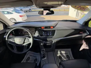 2017 Cadillac XT5 Premium Luxury