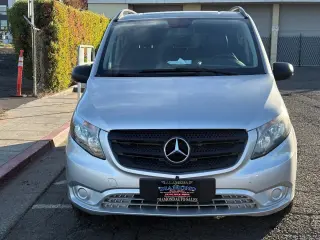 2016 Mercedes-Benz Metris Passenger Van RWD 126"