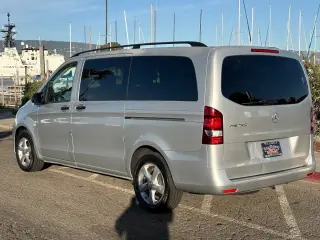2016 Mercedes-Benz Metris Passenger Van RWD 126"