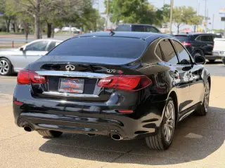 2018 Infiniti Q70 3.7 Luxe