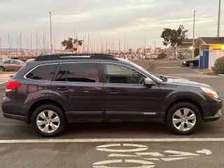2010 Subaru Outback Ltd
