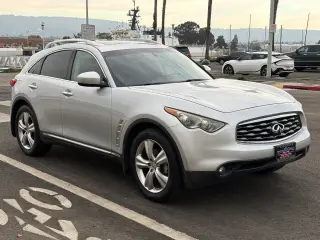 2009 INFINITI FX35 