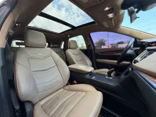 2017 Cadillac XT5 Platinum