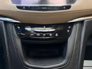 2017 Cadillac XT5 Platinum