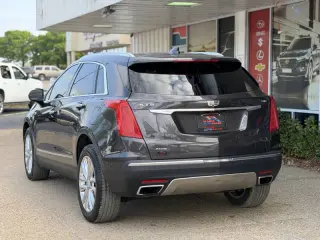 2017 Cadillac XT5 Platinum