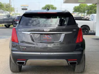 2017 Cadillac XT5 Platinum