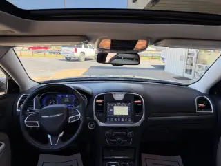 2019 Chrysler 300 Limited