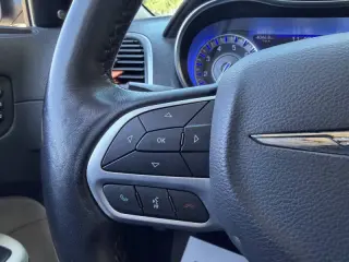 2019 Chrysler 300 Limited
