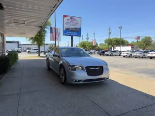 2019 Chrysler 300 Limited