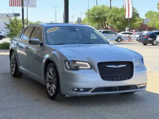 2019 Chrysler 300 Limited